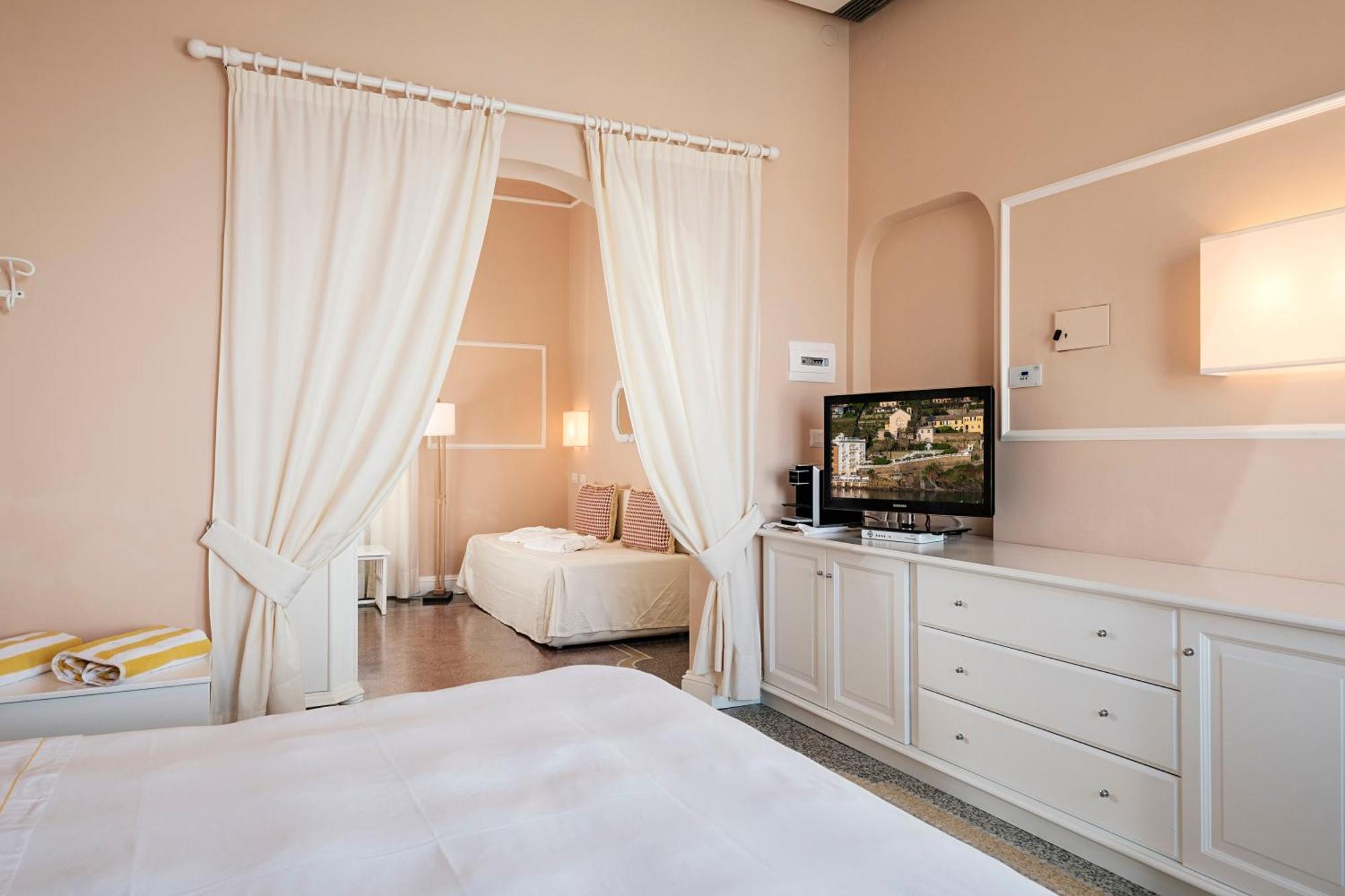 ססטרי לבאנטה Hotel Helvetia מראה חיצוני תמונה