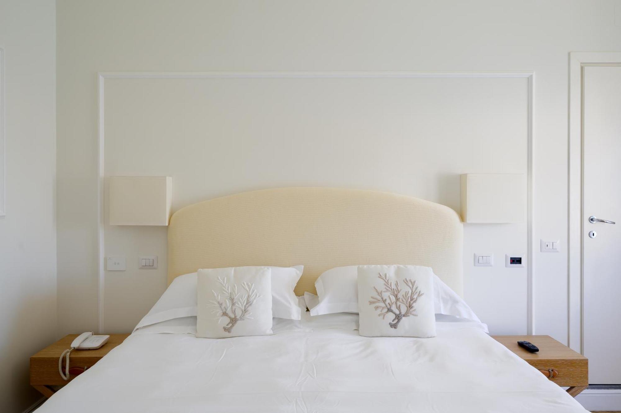 ססטרי לבאנטה Hotel Helvetia מראה חיצוני תמונה